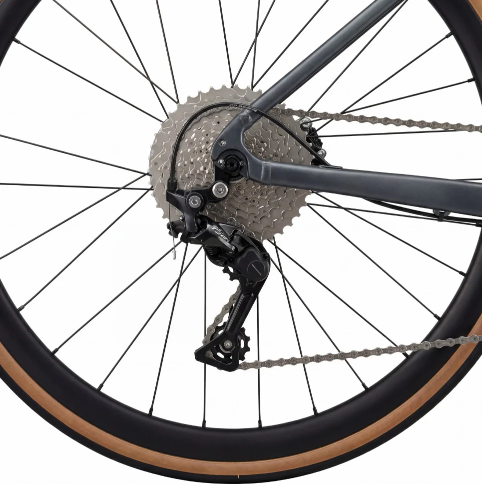 RT600 Road Bike With Carbon Steel Frame White Colour